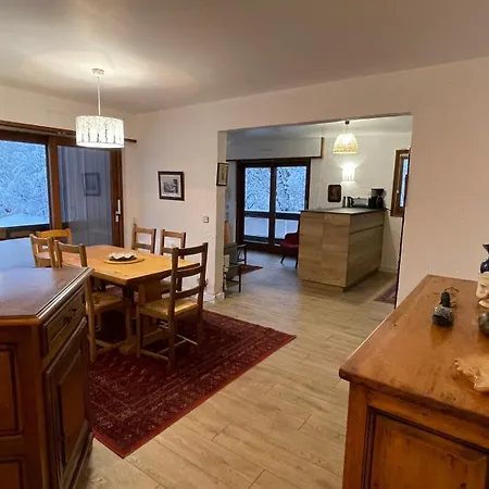 Les Comtes De Savoie - Renove Proche Du Centre De Avec Vue Sur Le Mont D'arbois Semesterbostad *