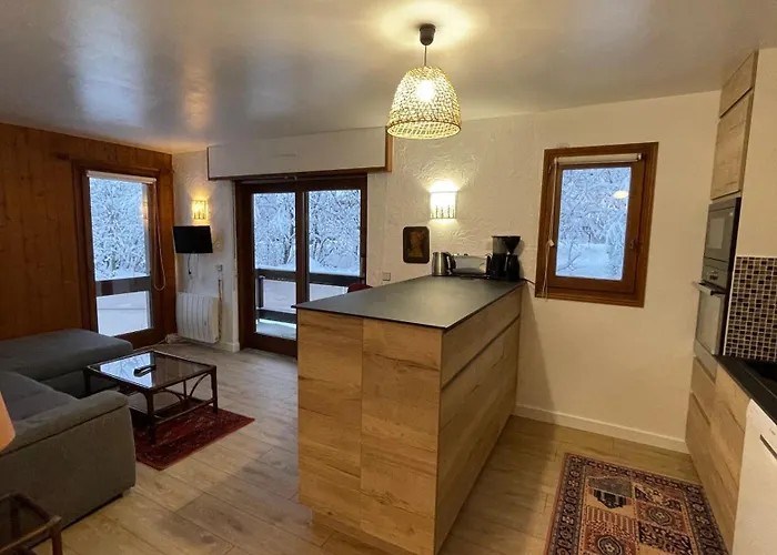 Les Comtes De Savoie - Renove Proche Du Centre De Avec Vue Sur Le Mont D'arbois Feriehus