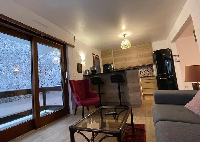 Les Comtes De Savoie - Renove Proche Du Centre De Avec Vue Sur Le Mont D'arbois Feriehus